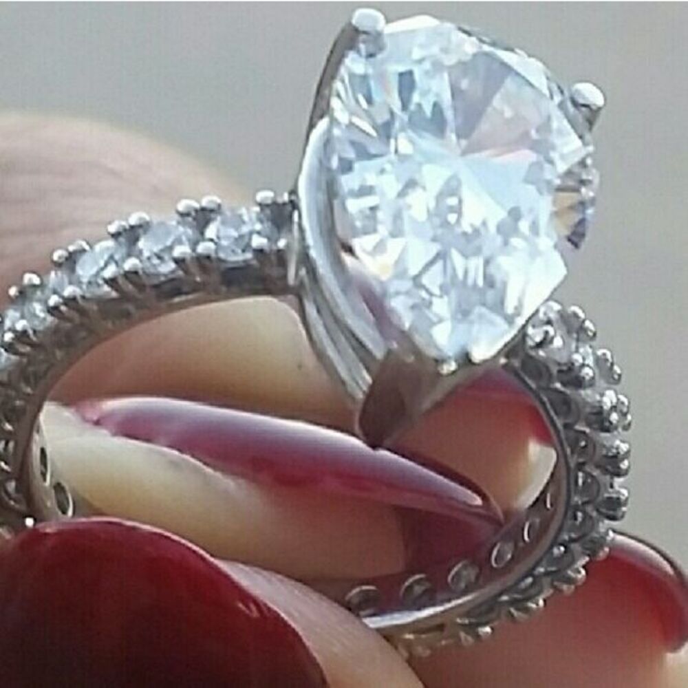 14K White Gold 3.5 ct Solitaire Engagement Ring